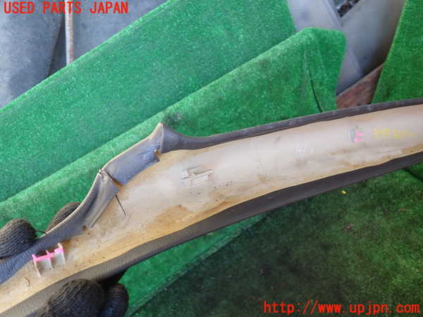 5UPJ-35477655]GTO(Z16A)右フロントピラートリム 中古_m0004.jpg