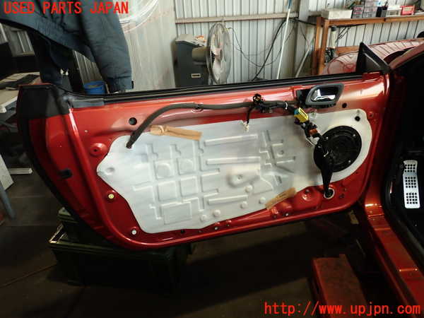 2UPJ-35481260]プジョー・RCZ(T7R5F03)左前ドア (43R-00099) 中古_m0004.jpg