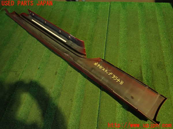 2UPJ-35481390]プジョー・RCZ(T7R5F03)右サイドステップ 中古_m0005.jpg