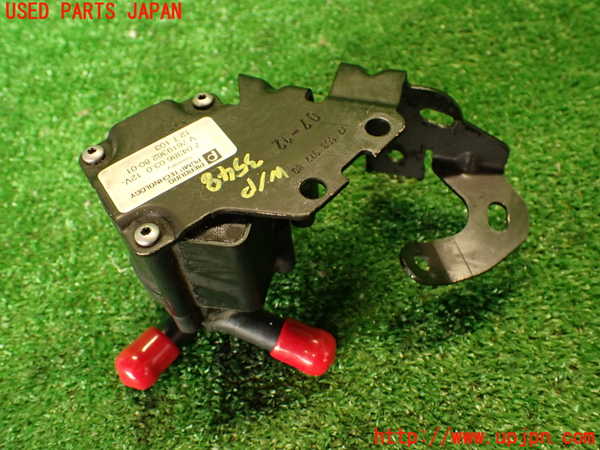 2UPJ-35482110]プジョー・RCZ(T7R5F03)ウォーターポンプ 中古_m0002.jpg