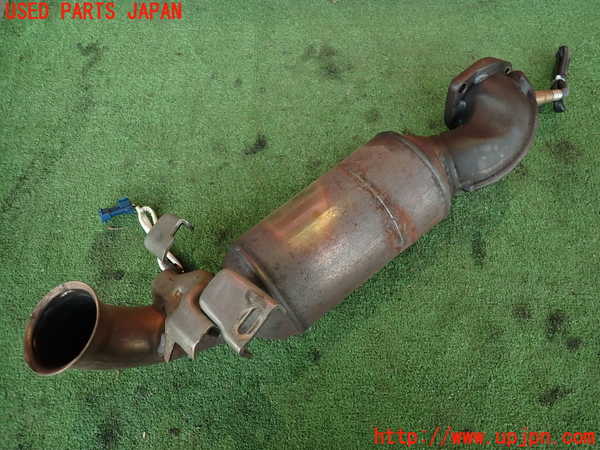 2UPJ-35482661]プジョー・RCZ(T7R5F03)触媒1 中古_m0002.jpg
