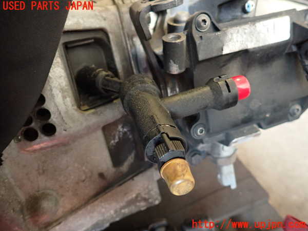 2UPJ-35483200]プジョー・RCZ(T7R5F03)ミッション MT 5F03 中古_m0002.jpg