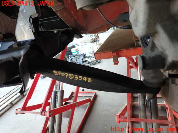 2UPJ-35485186]プジョー・RCZ(T7R5F03)左フロントロアアーム1 中古_m0001.jpg