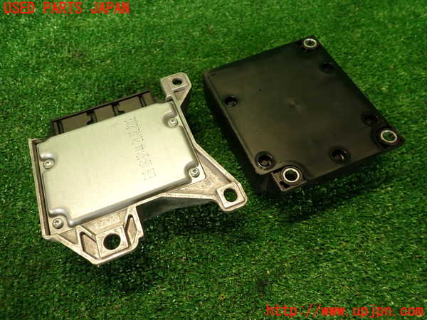2UPJ-35486145]プジョー・RCZ(T7R5F03)エアバッグコンピューター 中古_m0002.jpg