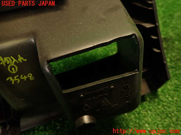2UPJ-35487841]プジョー・RCZ(T7R5F03)小物入れ1 中古_m0004.jpg