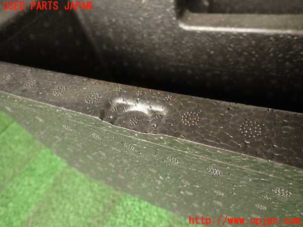 2UPJ-35487772]プジョー・RCZ(T7R5F03)ラゲッジトレイ2 中古_m0002.jpg