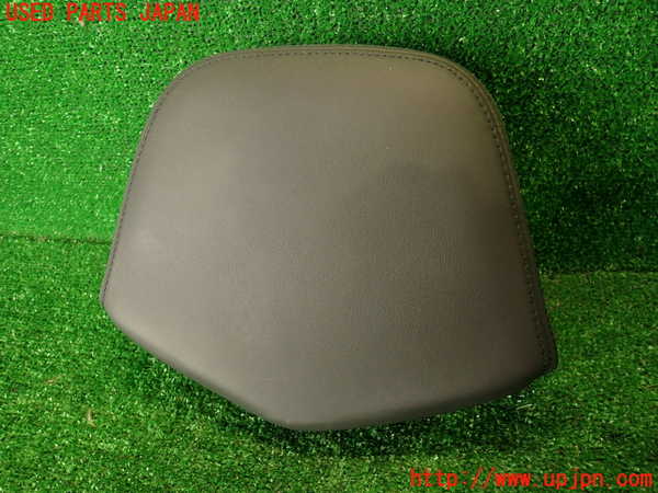 2UPJ-35487180]プジョー・RCZ(T7R5F03)左2列目ヘッドレスト 中古_m0001.jpg