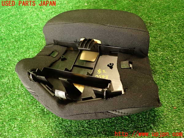 2UPJ-35487180]プジョー・RCZ(T7R5F03)左2列目ヘッドレスト 中古_m0003.jpg
