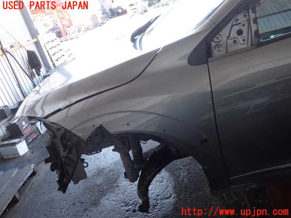 2UPJ-35491082]ルノー・メガーヌ R.S.(ルノー・スポール)(DZF4R)左前フェンダー 中古_m0001.jpg