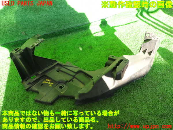 2UPJ-35491142]ルノー・メガーヌ R.S.(ルノー・スポール)(DZF4R)左ヘッドライトリム 中古_m0001.jpg