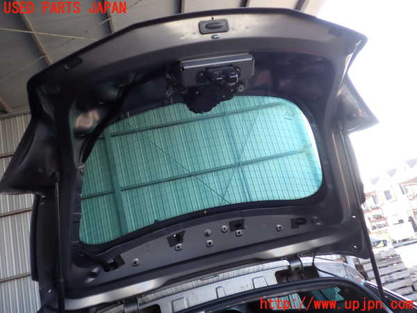 2UPJ-35491566]ルノー・メガーヌ R.S.(ルノー・スポール)(DZF4R)バックドア リアゲート ハッチ 中古 SAINT-GOBAIN SEKURIT M91 43R-004524_m0004.jpg