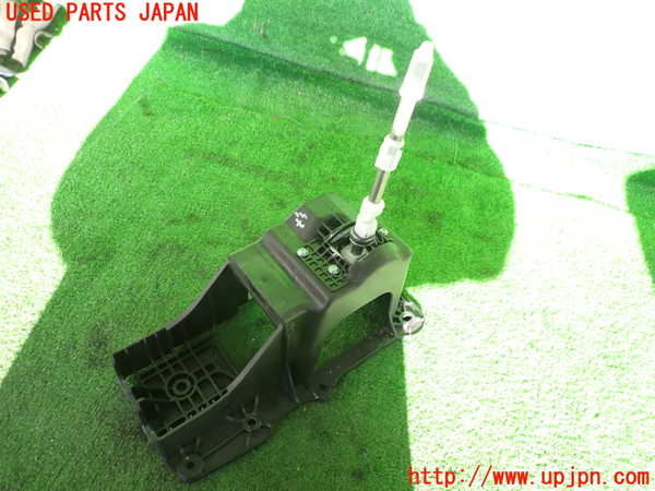 2UPJ-35497560]ルノー・メガーヌ R.S.(ルノー・スポール)(DZF4R)MTシフトレバー 中古_m0002.jpg