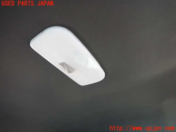 2UPJ-35496412]ルノー・メガーヌ R.S.(ルノー・スポール)(DZF4R)ルームランプ2(真中2列目) 中古_m0001.jpg