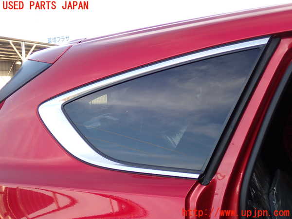 2UPJ-35501380]CX-8(KG2P)右クォーターガラス 中古(43R-007953 M2L3)_m0001.jpg