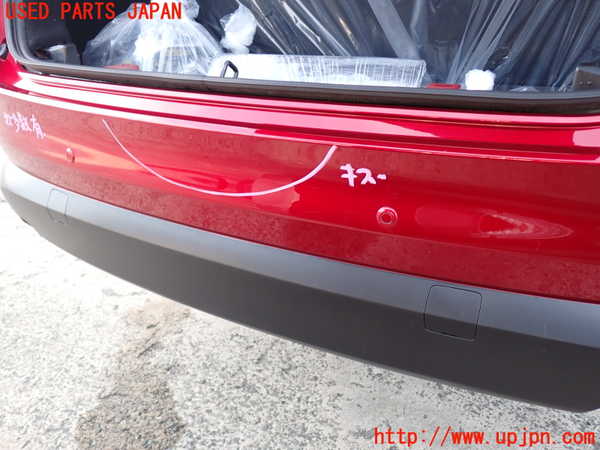 2UPJ-35501610]CX-8(KG2P)リアバンパー 中古_m0003.jpg