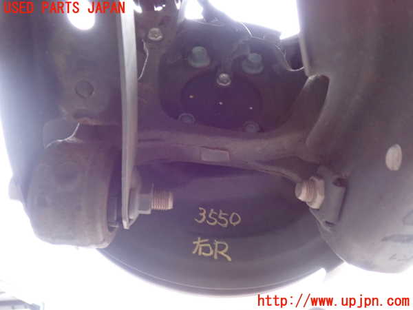 2UPJ-35504300]CX-8(KG2P)右リアナックルハブ 中古_m0002.jpg