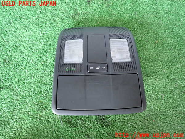 2UPJ-35506411]CX-8(KG2P)ルームランプ1 (1列目真中) 中古_m0001.jpg