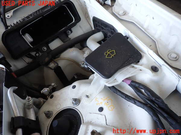 2UPJ-35516791]ベンツ E240 ステーションワゴン(211261)(S211)ウォッシャータンク1 中古_m0001.jpg