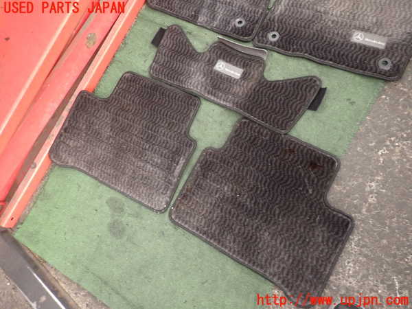 2UPJ-35517800]ベンツ E240 ステーションワゴン(211261)(S211)フロアマット 中古_m0003.jpg
