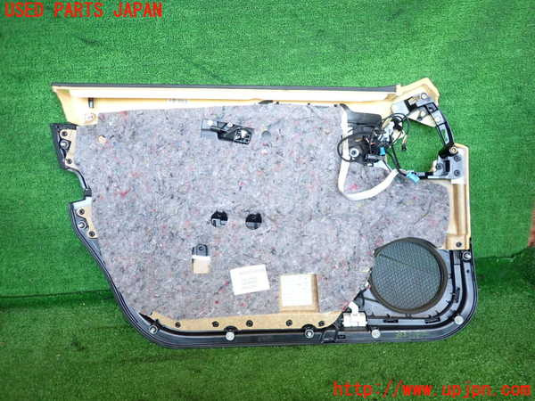 2UPJ-35511234]ベンツ E240 ステーションワゴン(211261)(S211)右前ドア内張り 中古_m0003.jpg