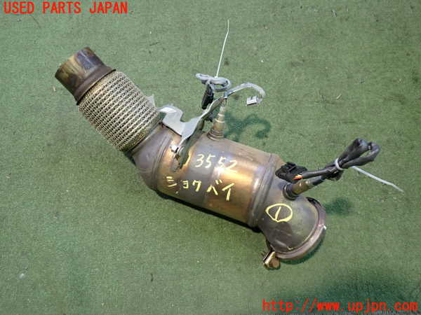 2UPJ-35522661]BMW 320i(8A20)触媒1 中古 (F30)_m0001.jpg