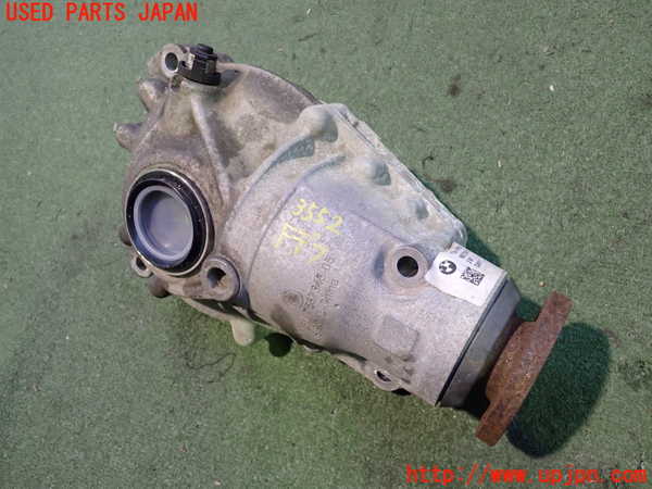 2UPJ-35524350]BMW 320i(8A20)フロントデフ 中古 (F30)_m0001.jpg