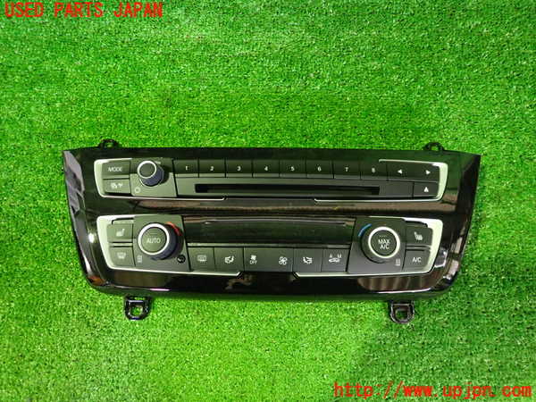 2UPJ-35526066]BMW 320i(8A20)エアコンスイッチ1 中古 (F30)_m0001.jpg