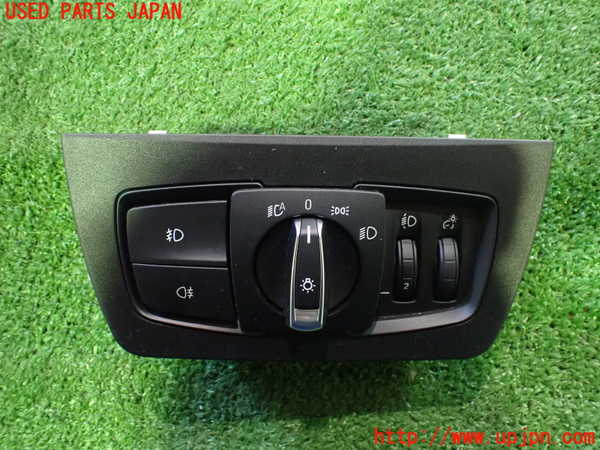 2UPJ-35526285]BMW 320i(8A20)ライトスイッチ 中古 (F30)_m0001.jpg