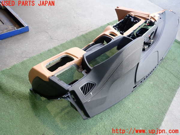 2UPJ-35527505]BMW 320i(8A20)ダッシュボード 中古 (F30)_m0002.jpg