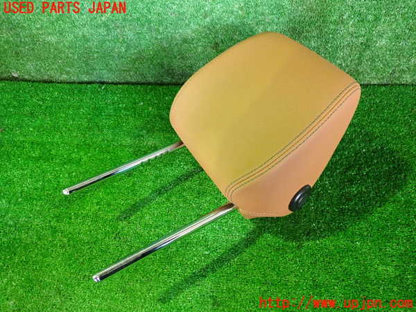 2UPJ-35527040]BMW 320i(8A20)運転席ヘッドレスト 中古 (F30)_m0001.jpg