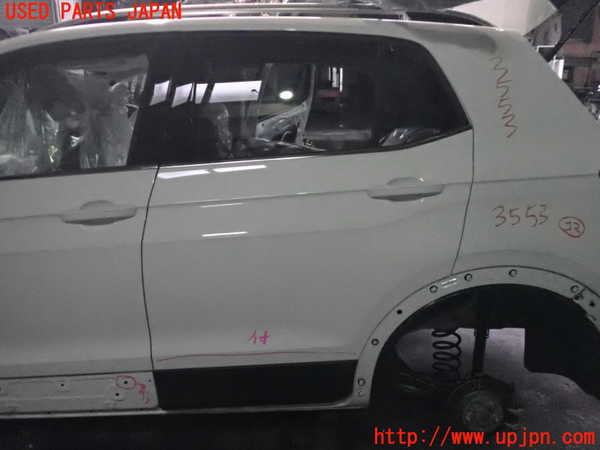 2UPJ-35531320]VW・T-Cross(ティークロス)(C1DKR)左後ドア (43R-004524) 中古_m0001.jpg