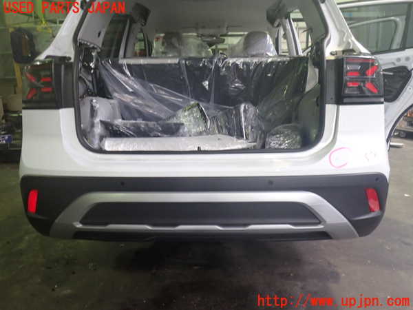 2UPJ-35531610]VW・T-Cross(ティークロス)(C1DKR)リアバンパー 中古_m0001.jpg