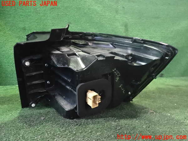 2UPJ-35531536]VW・T-Cross(ティークロス)(C1DKR)左テールランプ 中古_m0002.jpg