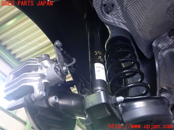 5UPJ-35535075]VW・T-Cross(ティークロス)(C1DKR)左リアショックアブソーバー 中古_m0001.jpg