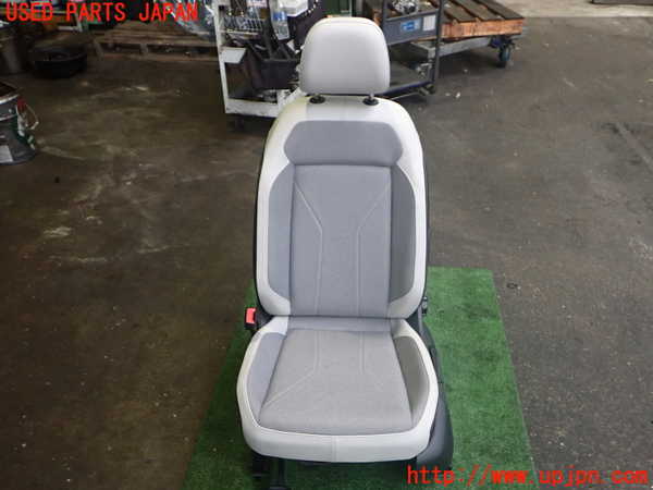 2UPJ-35537065]VW・T-Cross(ティークロス)(C1DKR)助手席シート 中古_m0001.jpg