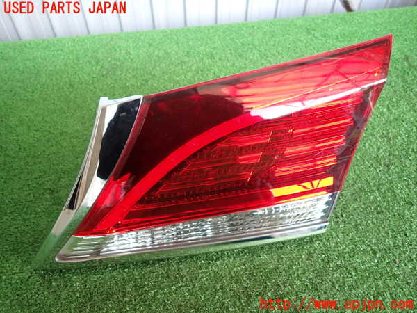 2UPJ-35541550]クラウン ロイヤル(GRS210)右リアフィニッシャー 中古_m0001.jpg