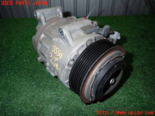 2UPJ-35546025]クラウン ロイヤル(GRS210)エアコンコンプレッサー 中古_m0001.jpg