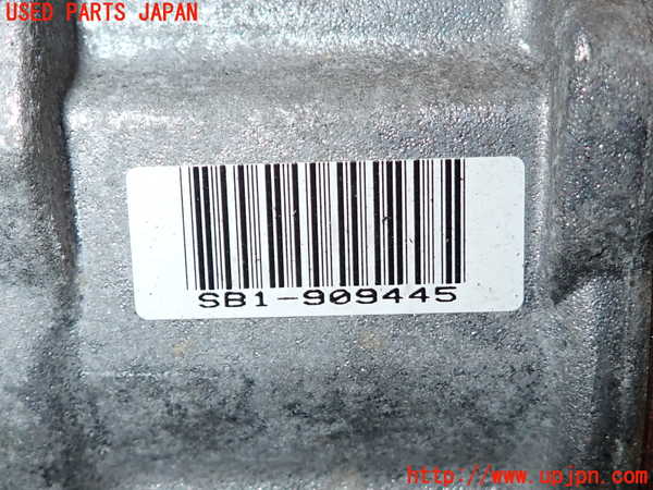 2UPJ-35546025]クラウン ロイヤル(GRS210)エアコンコンプレッサー 中古_m0004.jpg