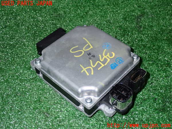 2UPJ-35546135]クラウン ロイヤル(GRS210)パワステコンピューター 中古_m0002.jpg