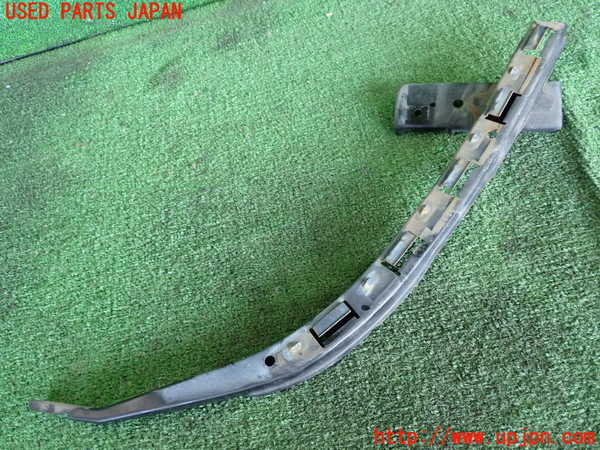 2UPJ-35561140]アコード ユーロR(CL7)右ヘッドライトリム 中古_m0001.jpg
