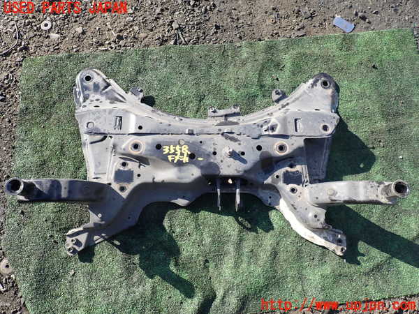 1UPJ-35585285]プリウスPHV(ZVW52)フロントメンバー 中古_m0001.jpg