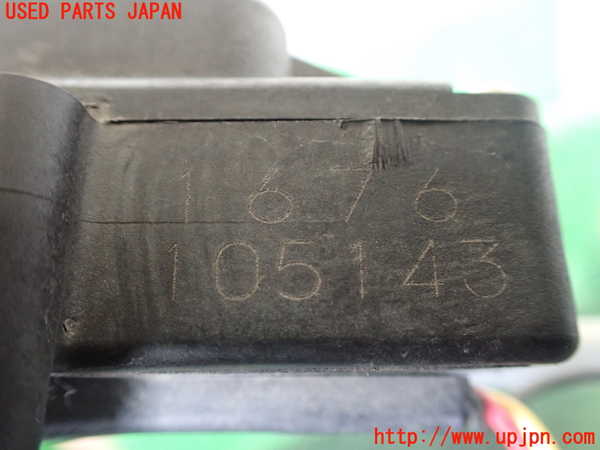 1UPJ-35591018]フーガハイブリッド(HY51)コーナーポール 中古_m0004.jpg