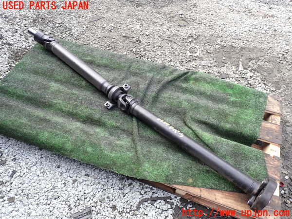 1UPJ-35593410]フーガハイブリッド(HY51)リアプロペラシャフト 中古_m0001.jpg