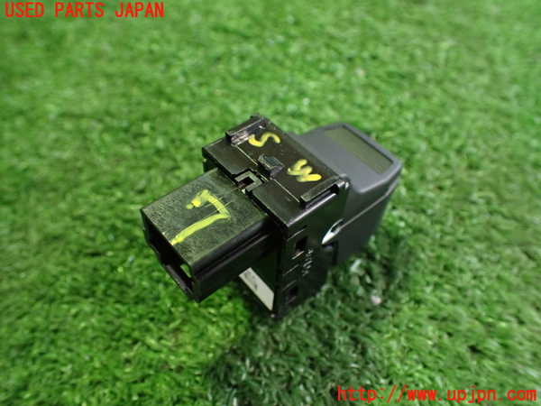 2UPJ-35616312]日産リーフ(ZE1)スイッチ7 (e-Pedal) 中古_m0003.jpg