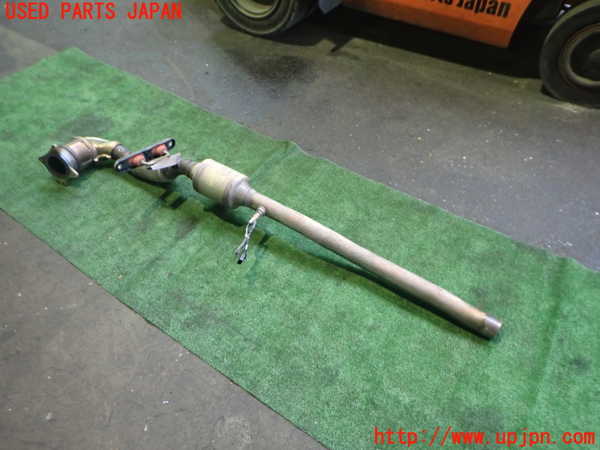 2UPJ-35622661]アウディ・Q3(8UCPSF)触媒1 中古_m0001.jpg