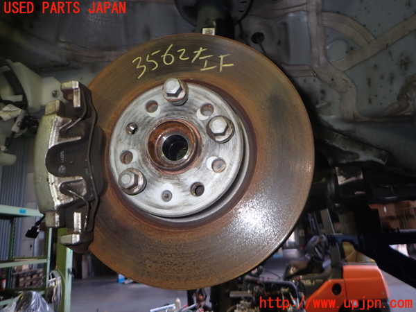 2UPJ-35624295]アウディ・Q3(8UCPSF)左フロントナックルハブ 中古_m0002.jpg