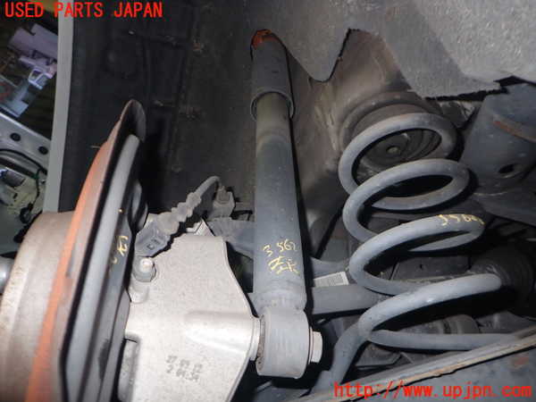 2UPJ-35625075]アウディ・Q3(8UCPSF)左リアショックアブソーバー 中古_m0001.jpg