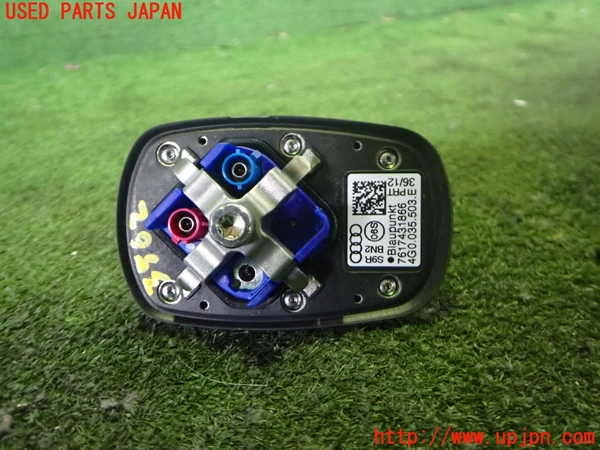 2UPJ-35626550]アウディ・Q3(8UCPSF)アンテナ 中古_m0003.jpg