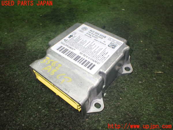 2UPJ-35626145]アウディ・Q3(8UCPSF)エアバッグコンピューター 中古_m0001.jpg