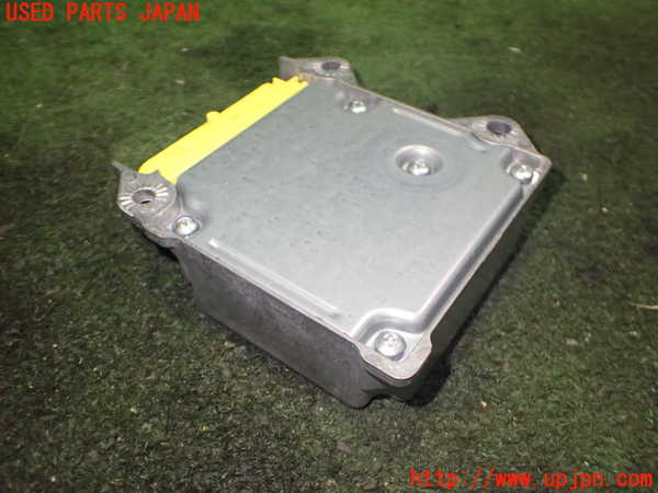 2UPJ-35626145]アウディ・Q3(8UCPSF)エアバッグコンピューター 中古_m0002.jpg